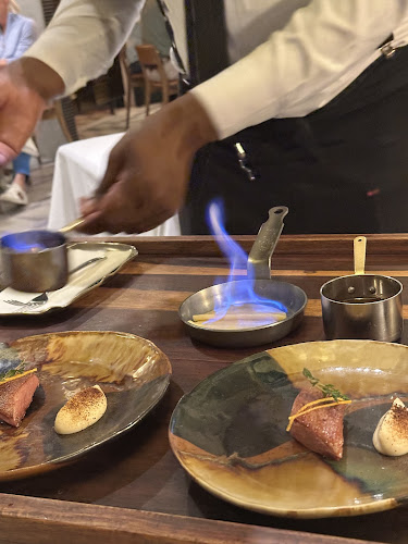 Opinii despre Salon în Cape Town - Hospitality and gastronomy