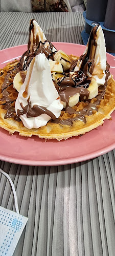 Comentarii opinii despre Milky Lane