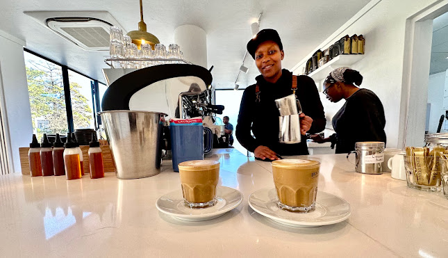 Opinii despre Bootlegger XS PineworX Halaal în Cape Town - Hospitality and gastronomy