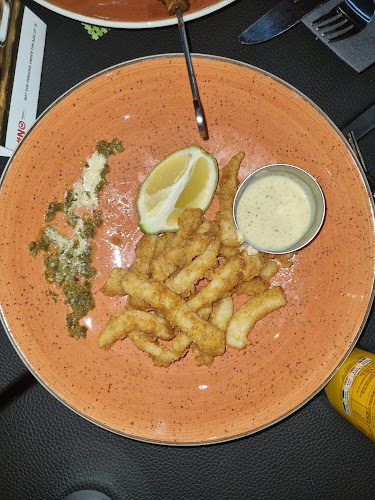 Comentarii opinii despre Caught & Bowled Bistro