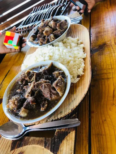 Ntshona W Rd, Dube, 2688