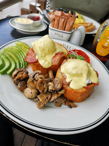 and, The Neighbourhood Square, Shop S15A Corner Club Street, Linksfield Rd, Linksfield, Johannesburg, 2094