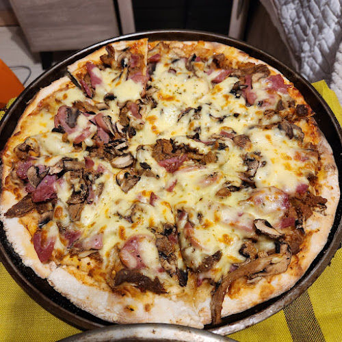 Glynwood Centre c/o Ampthill Ave &, Harrison St, Benoni, 1501