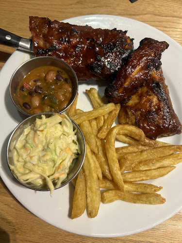 Hard Rock Cafe - Hospitality and gastronomy