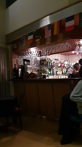 Comentarii opinii despre Shanna's Portuguese Restaurant