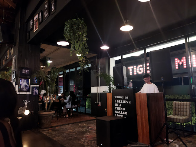 Comentarii opinii despre Tiger's Milk Appleton's Village