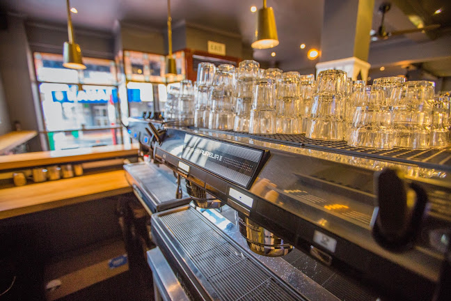 Comentarii opinii despre Bootlegger XS - Sea Point