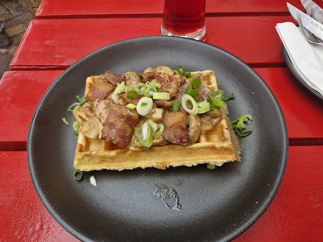 Comentarii opinii despre Belgian Waffles, Beer & Burgers