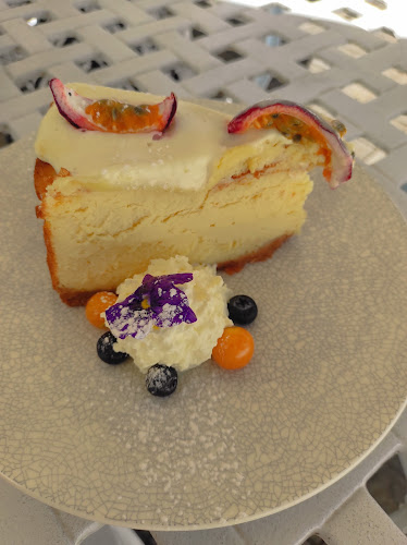 Opinii despre Olives and Plates Wits Club and Conference în Johannesburg - Hospitality and gastronomy