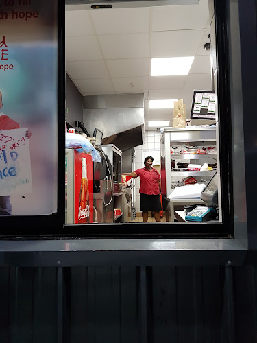 Comentarii opinii despre KFC Chatsworth 2