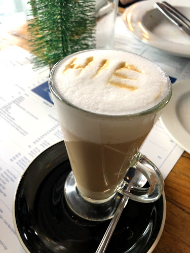 Grand Deli - Cape Town