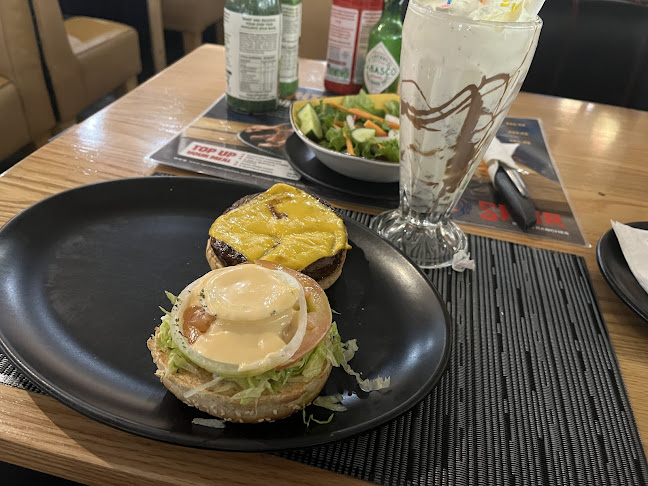 Boulder Creek Spur - Hospitality and gastronomy