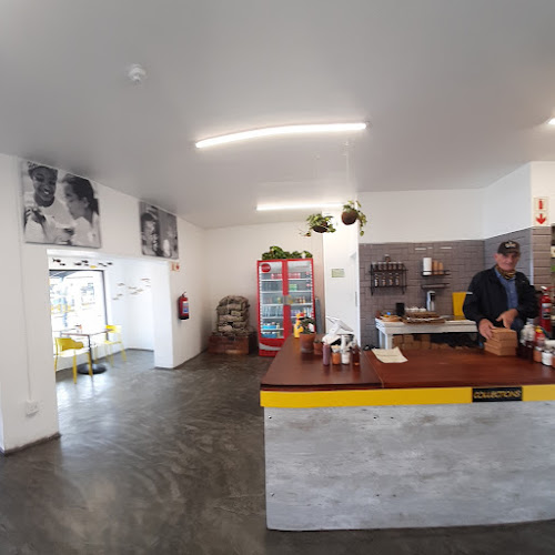 Walkerbay Fish and Chips Takeaway - Hospitality and gastronomy