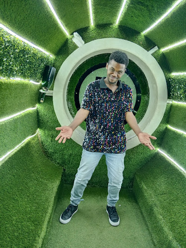 Disoufeng Pub & Restaurant - Hospitality and gastronomy