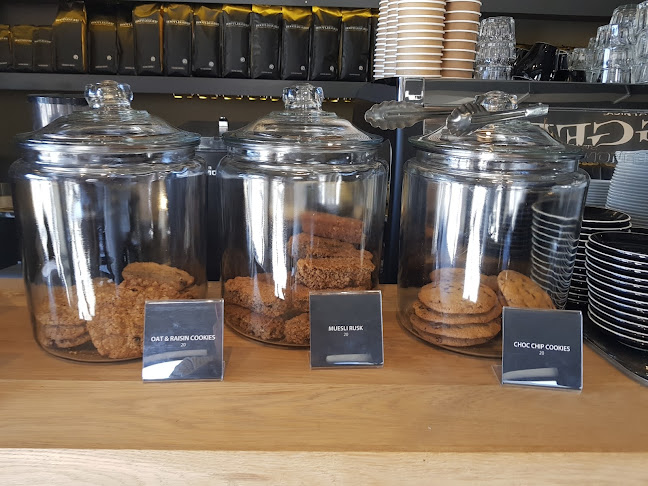 Comentarii opinii despre Bootlegger XS Salt River Halaal