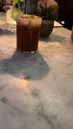 Comentarii opinii despre Una Más - Mezcaleria