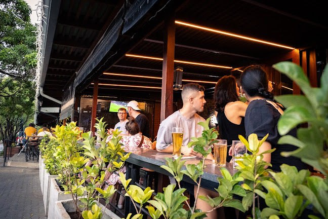 38 4th Ave, Parkhurst, Johannesburg, 2193