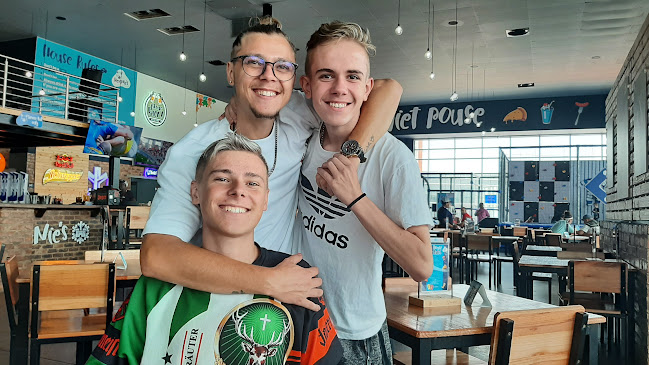 Comentarii opinii despre Hennie's Witbank Restaurant