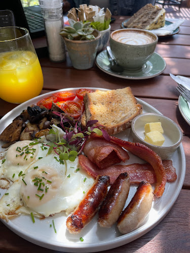 Comentarii opinii despre Frank's Coffee & Bagel Bar