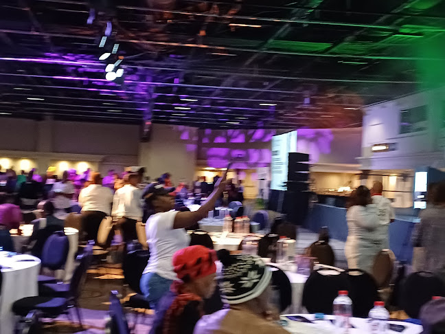 Opinii despre London Pie Co în Kempton Park - Hospitality and gastronomy