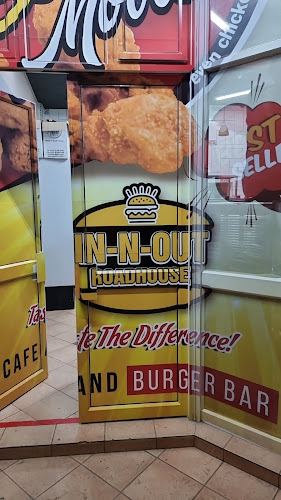 Comentarii opinii despre In-n-Out Roadhouse