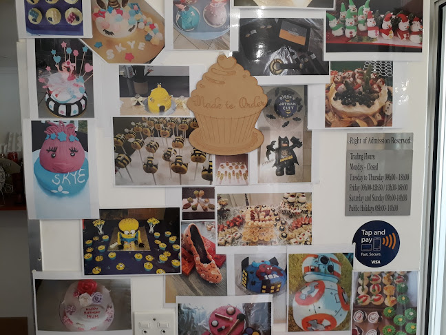 Comentarii opinii despre Four Sisters Cake & Gift Shop