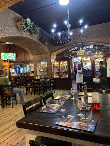 Dros - Hospitality and gastronomy