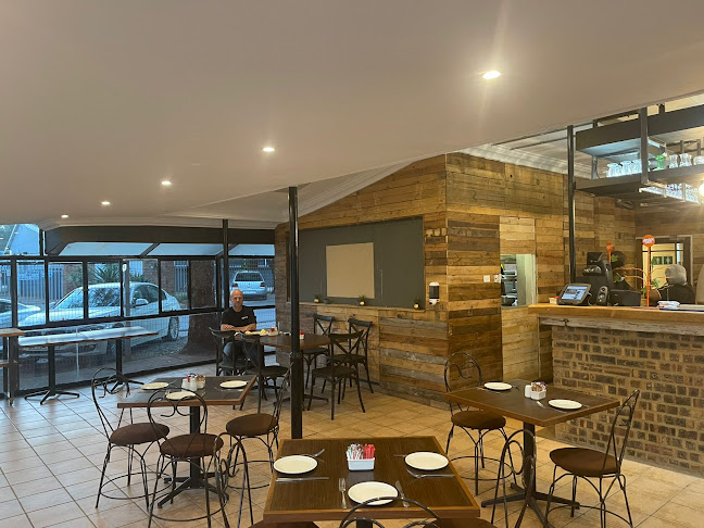 La Strada Cafe - Italian Street Food