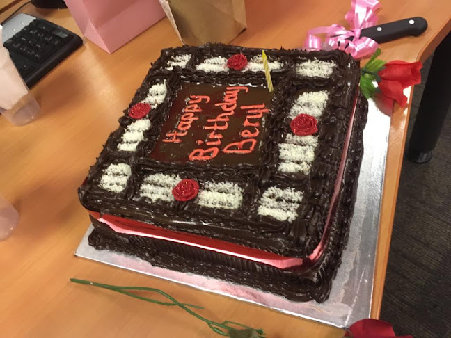 Opinii despre Charmz Bakery. în Chatsworth - Hospitality and gastronomy