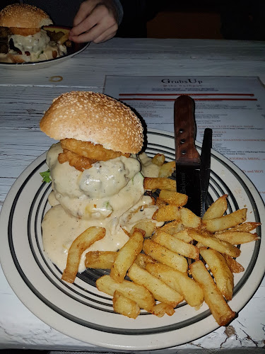 GrubsUp Atlantis Takeaways - Cape Town