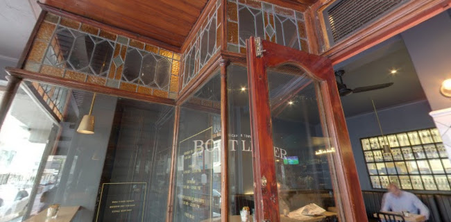 Opinii despre Bootlegger XS - Sea Point în Cape Town - Hospitality and gastronomy