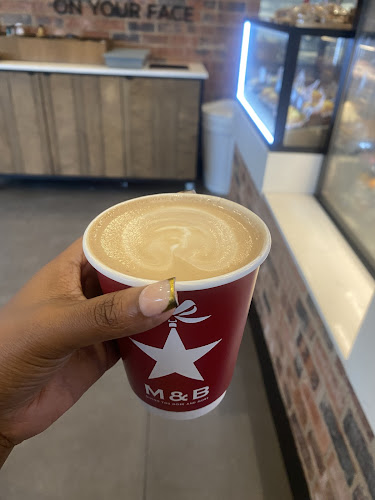 Mugg & Bean On The Move - uMhlanga