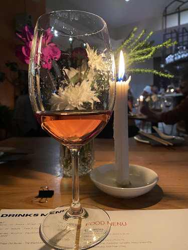 Acid Food & Wine Bar - Hospitality and gastronomy