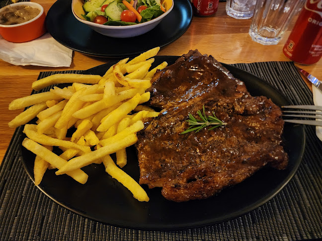 Rodeo Spur Halaal - Cape Town