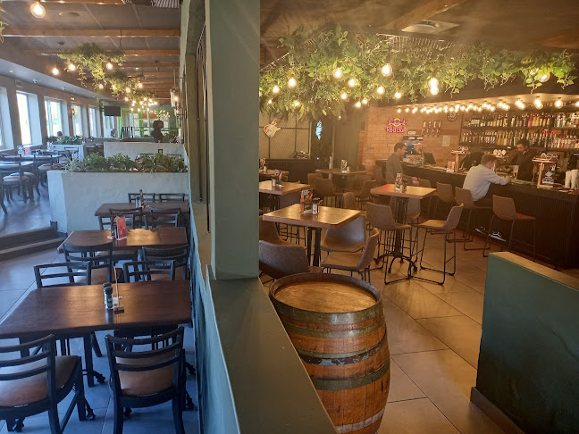 Opinii despre Furleys în Cape Town - Hospitality and gastronomy