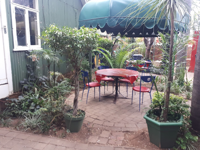 Sinkhuis in die Bos Restaurant - Pretoria