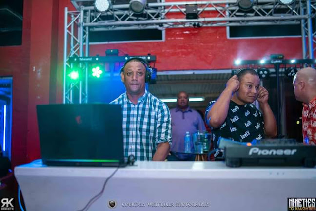 Opinii despre The VIP Lounge Dockside în Gqeberha - Hospitality and gastronomy