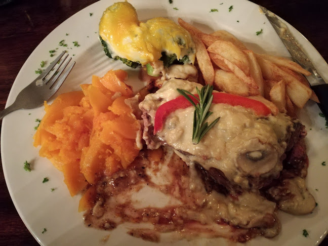 The Black Swan - Hospitality and gastronomy