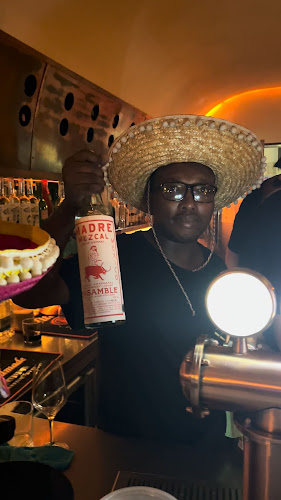 Shop 2, 77 Regent Rd, Sea Point, Cape Town, 8060