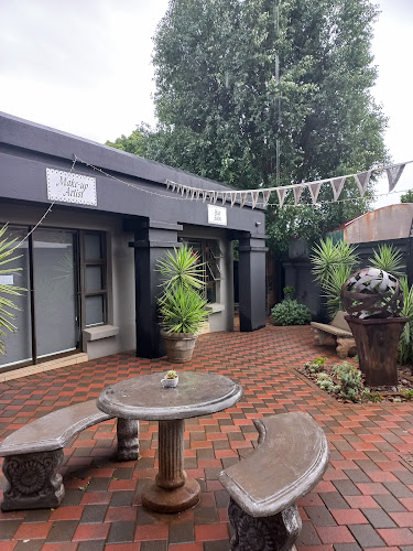 Opinii despre Gold Leaf Cafe în Pretoria - Hospitality and gastronomy