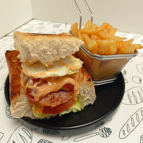 Opinii despre Fries & Grills în East London - Hospitality and gastronomy