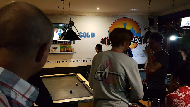 Jolly Cool Parkhurst - Hospitality and gastronomy