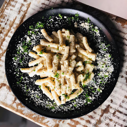 The Cousins Trattoria - Hospitality and gastronomy