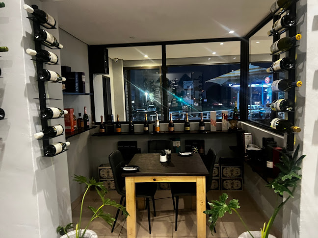 The Warricker Restaurant - Hospitality and gastronomy