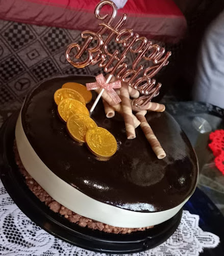 Cassie's Sweet Tooth Delights - Hospitality and gastronomy