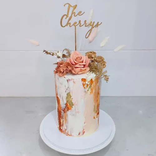Cream Peonies Cake Studio