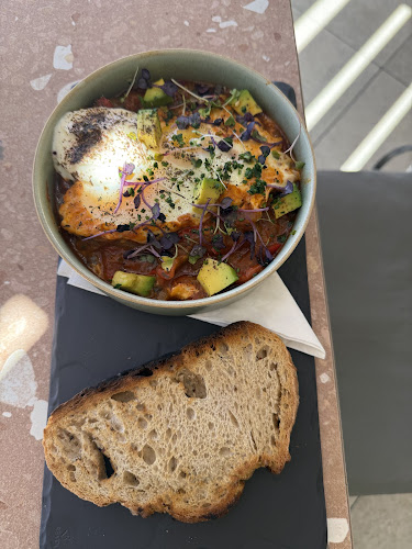 Comentarii opinii despre Sotano