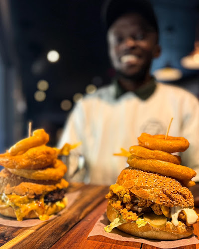 Valley Road Corner National Road 536/3, Margate, 4275