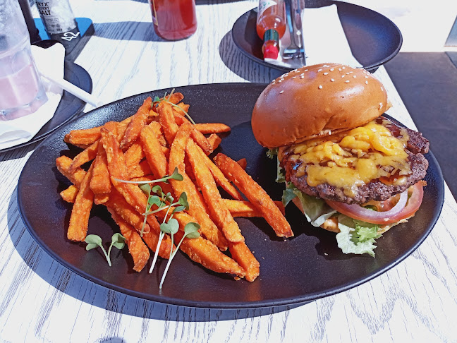 Shop 30, Mooirivier Mall, Mooirivier Lane, Potchefstroom, 2520