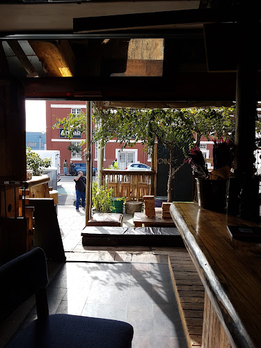 Comentarii opinii despre Casa Woodstock Bar